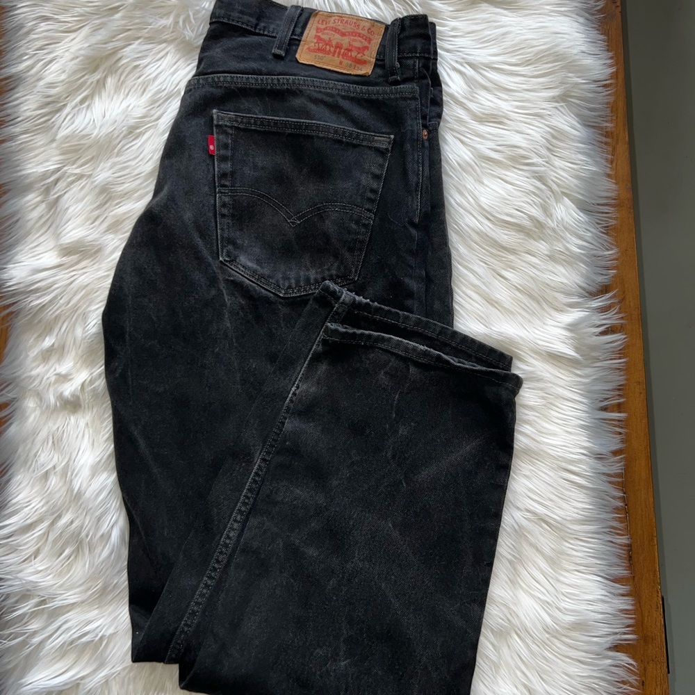 Vintage Levi’s Men’s 550 Relaxed Straight leg Black denim jeans W38 x L34 - Picture 6 of 8